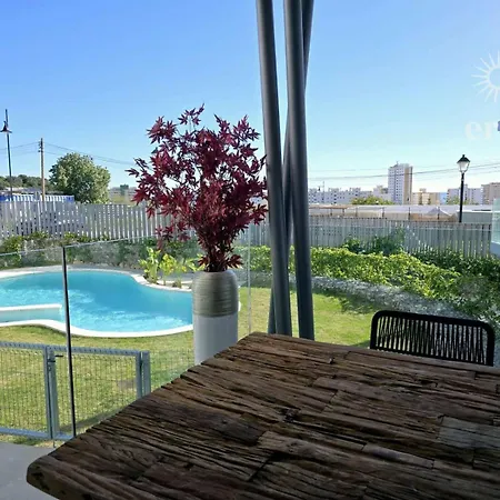 Beautiful Terrace Pool 4pers Sea