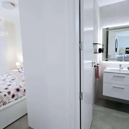 Apartment Beautiful Terrace Pool 4pers Sea Fuengirola