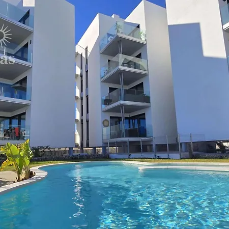 Beautiful Terrace Pool 4pers Sea *
